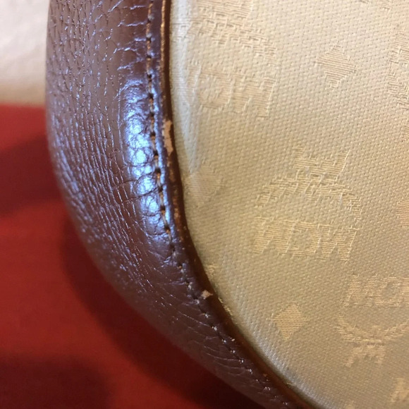 MCM Hobo - Picture 11 of 16